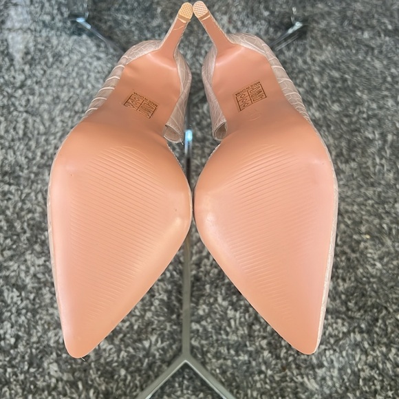 NIB BooHoo Snakeskin Nude Wide Fit Cut Out Pump, 7 - Picture 6 of 13